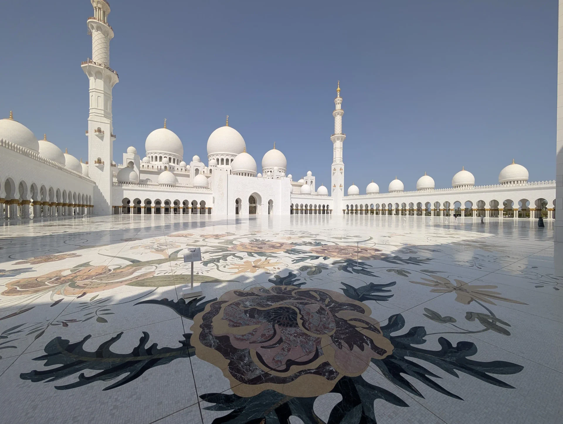 Sheikh Zayed Grand Mosque